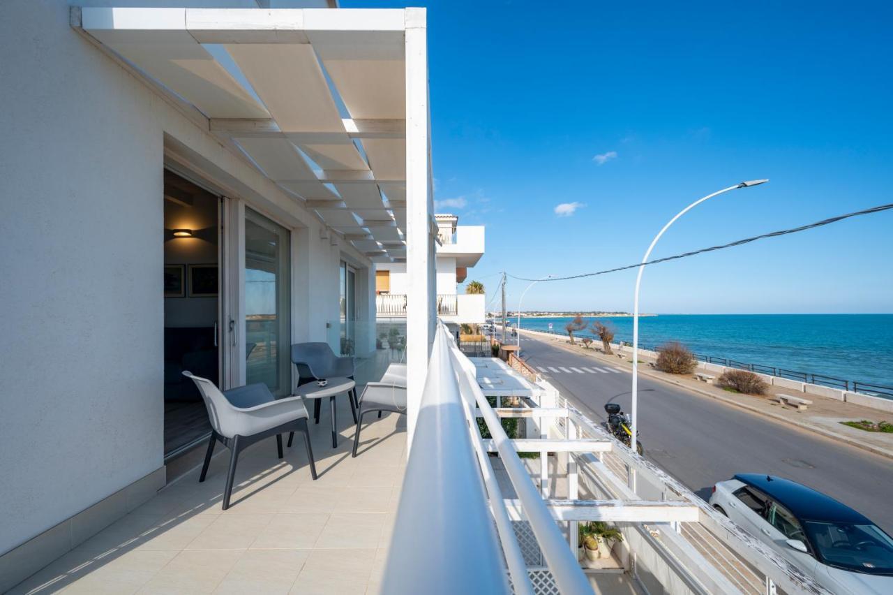 Luci Apartment Sea Beach Авола Экстерьер фото