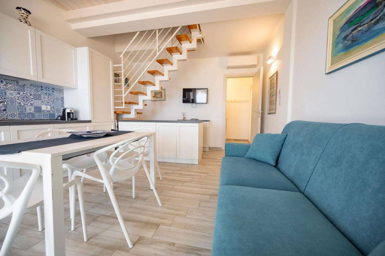 Luci Apartment Sea Beach Авола Экстерьер фото