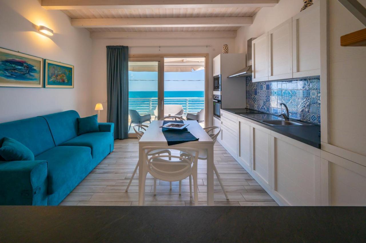 Luci Apartment Sea Beach Авола Экстерьер фото
