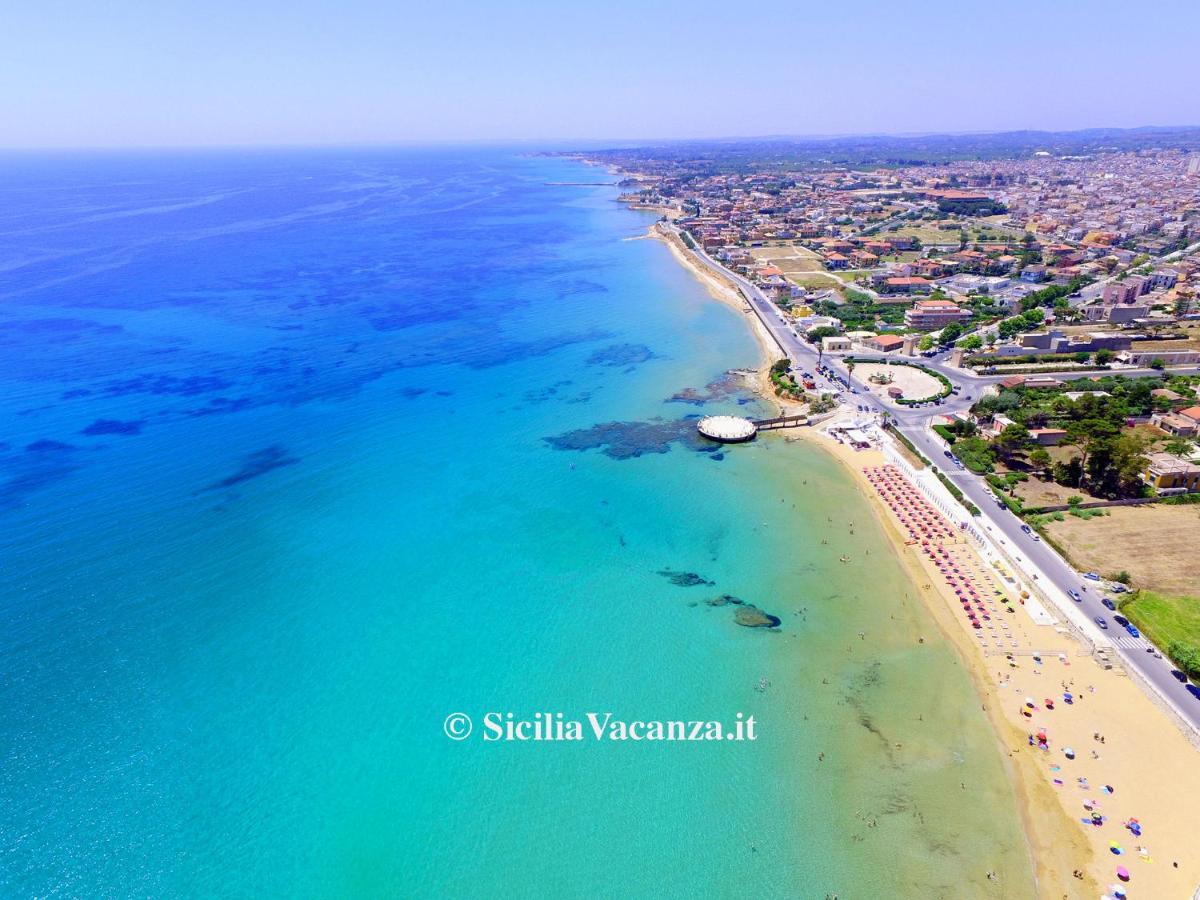 Luci Apartment Sea Beach Авола Экстерьер фото