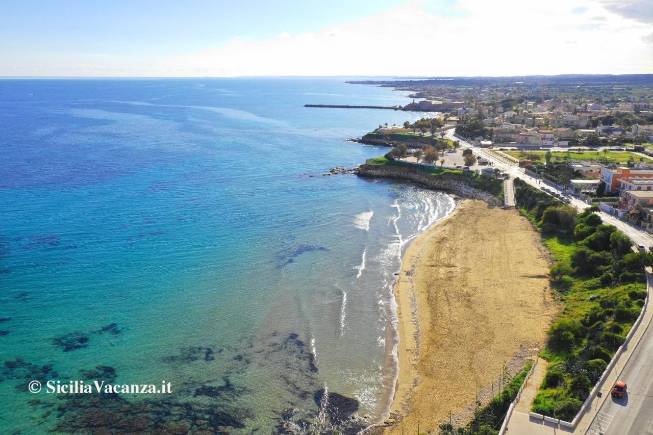 Luci Apartment Sea Beach Авола Экстерьер фото